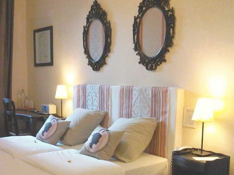 Hotel Amista Marseille - Ancien Hotel Saint Louis - Vieux Port Екстериор снимка